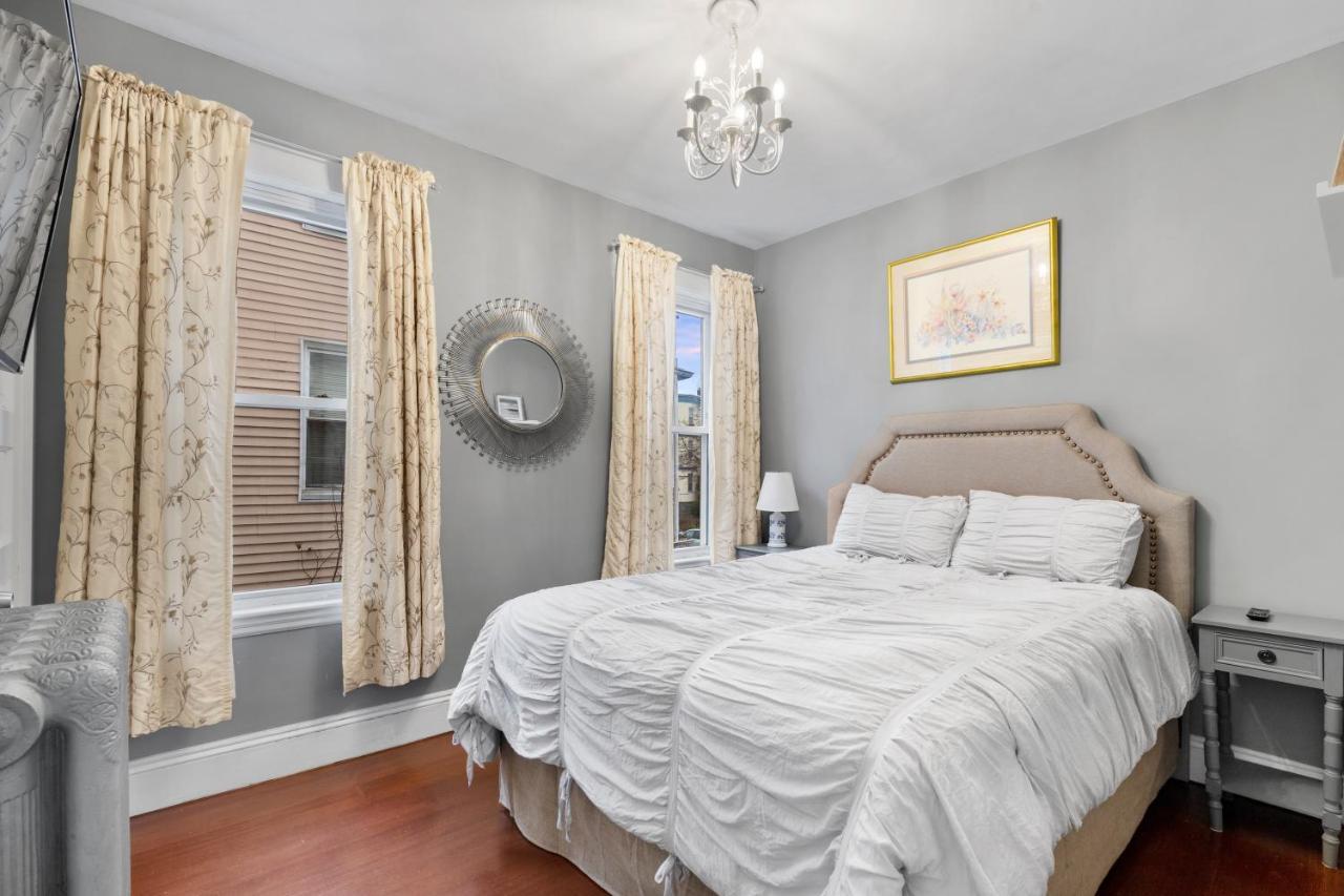 Bright & Spacious 2Br Apartment, Mins From Downtown Boston, Parking ภายนอก รูปภาพ