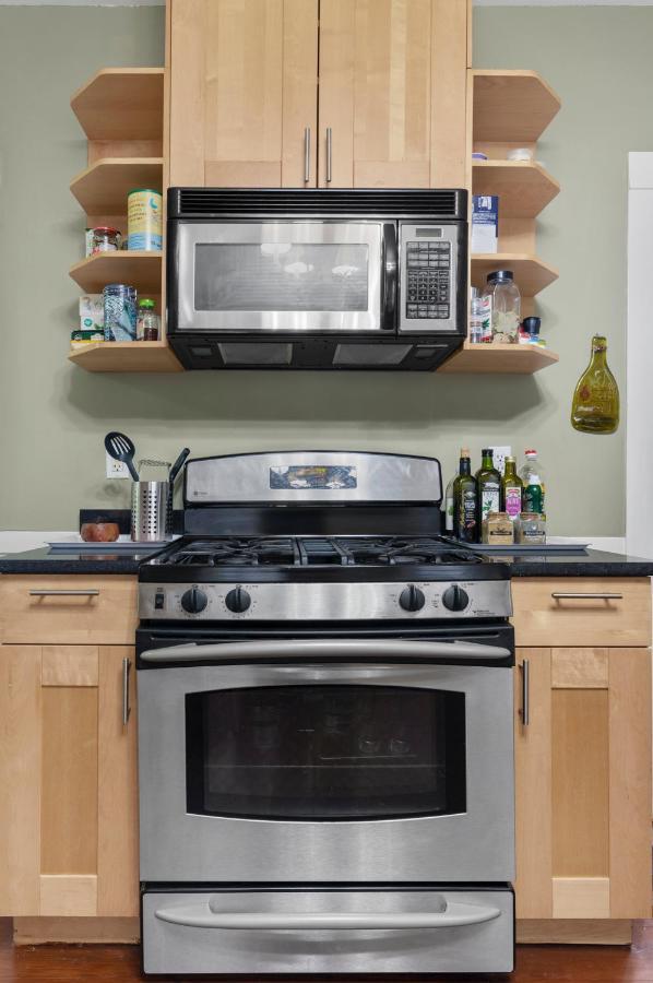 Bright & Spacious 2Br Apartment, Mins From Downtown Boston, Parking ภายนอก รูปภาพ