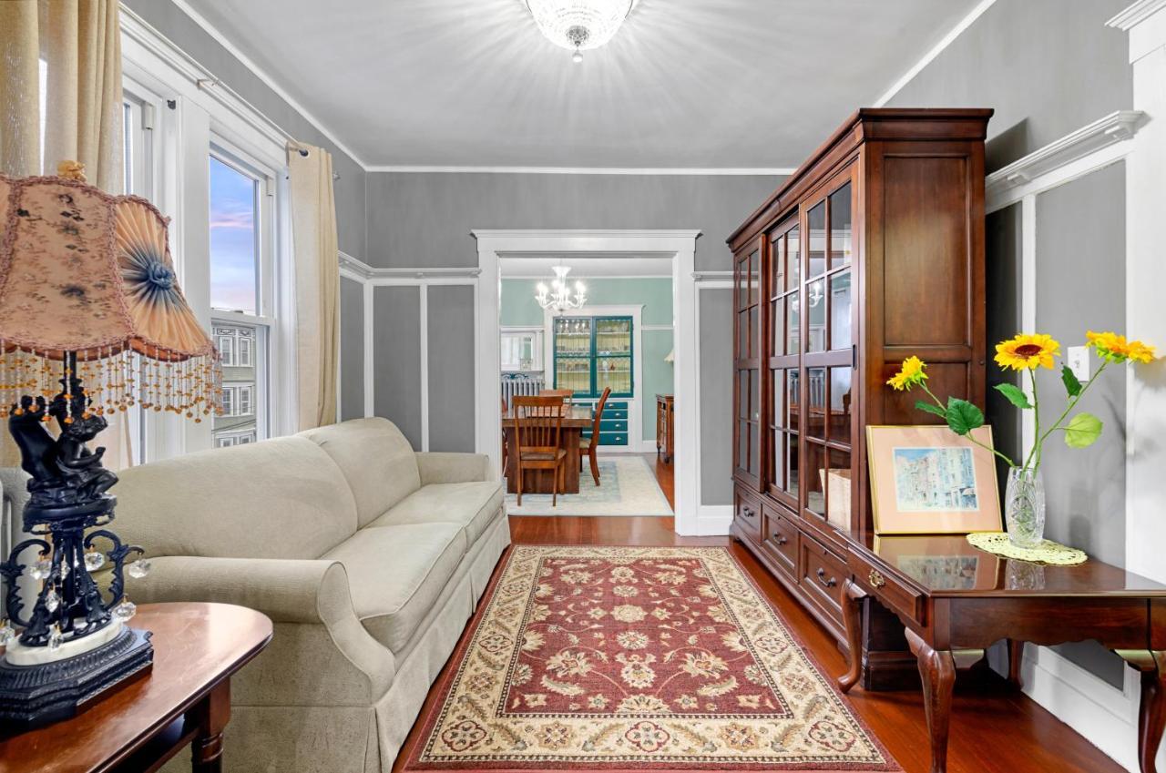 Bright & Spacious 2Br Apartment, Mins From Downtown Boston, Parking ภายนอก รูปภาพ
